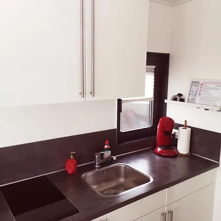 Houseboat Maxim Jr *