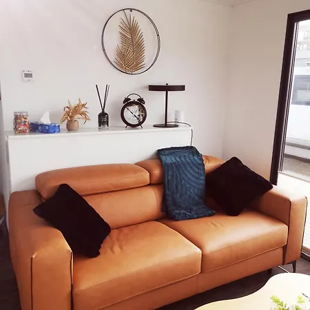 Houseboat Maxim Jr *